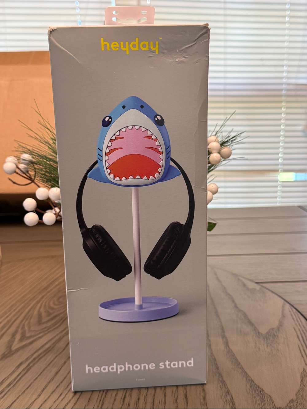 heyday Shark Headphone Stand - Blue and Purple Accent